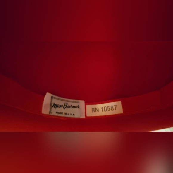 Vintage RED Miss Bierner Michael Howard 100% Wool Hat Made in U.S.A. With Box main image 9